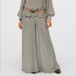 Sabyasachi X H&M patterned pants, size M